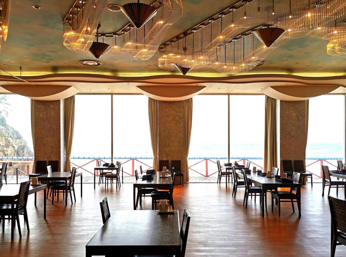 Yura Onsen Yaotome Hotel Tsuruoka Bagian luar foto