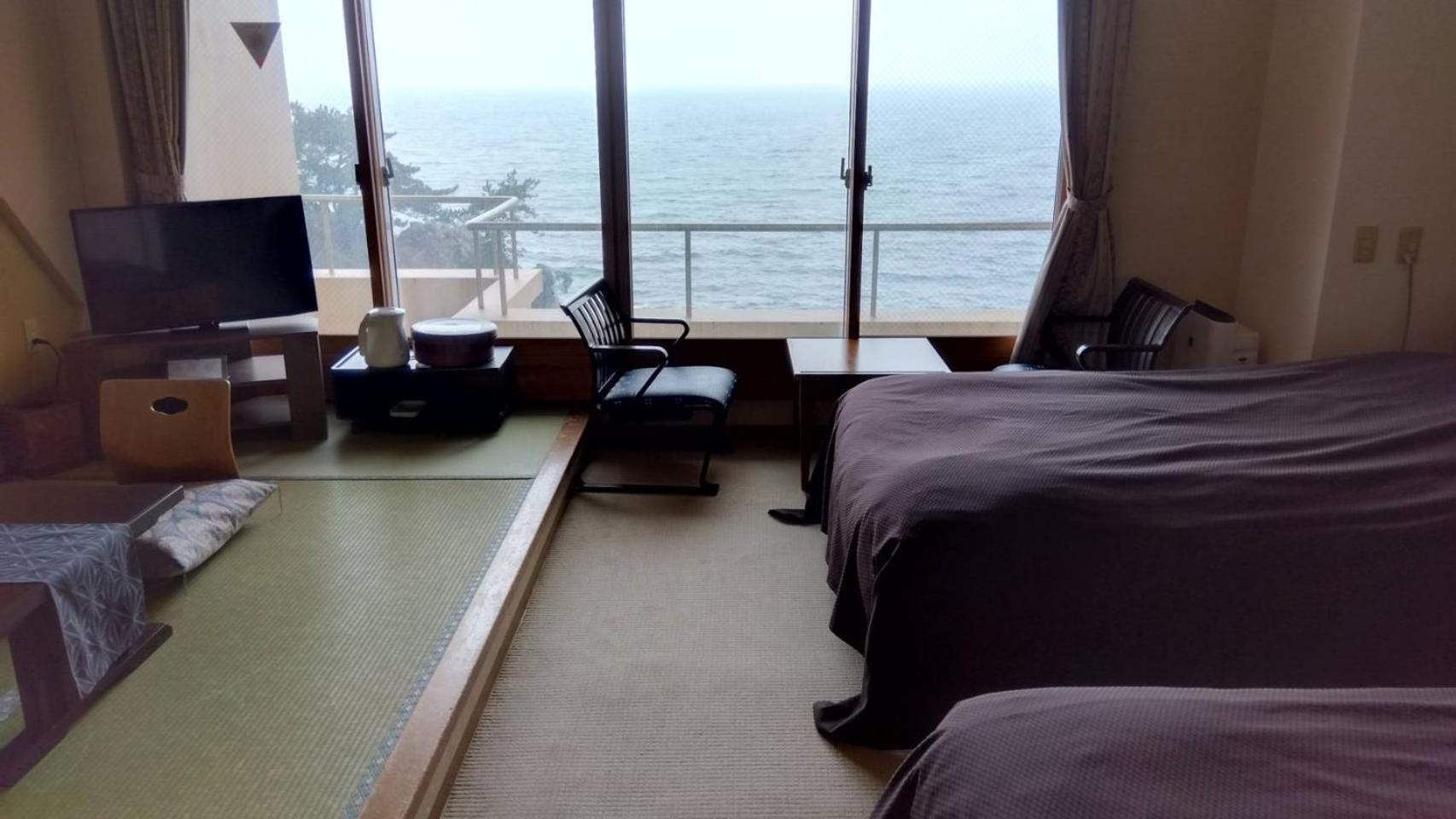 Yura Onsen Yaotome Hotel Tsuruoka Bagian luar foto