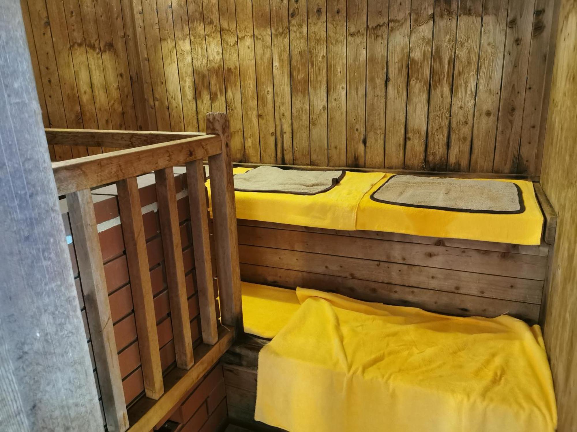 Yura Onsen Yaotome Hotel Tsuruoka Bagian luar foto